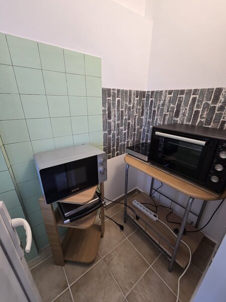 Metrou Piata Muncii, Decebal, Apartament cu 2 Dormitoare 70mp, AC, Boiler
